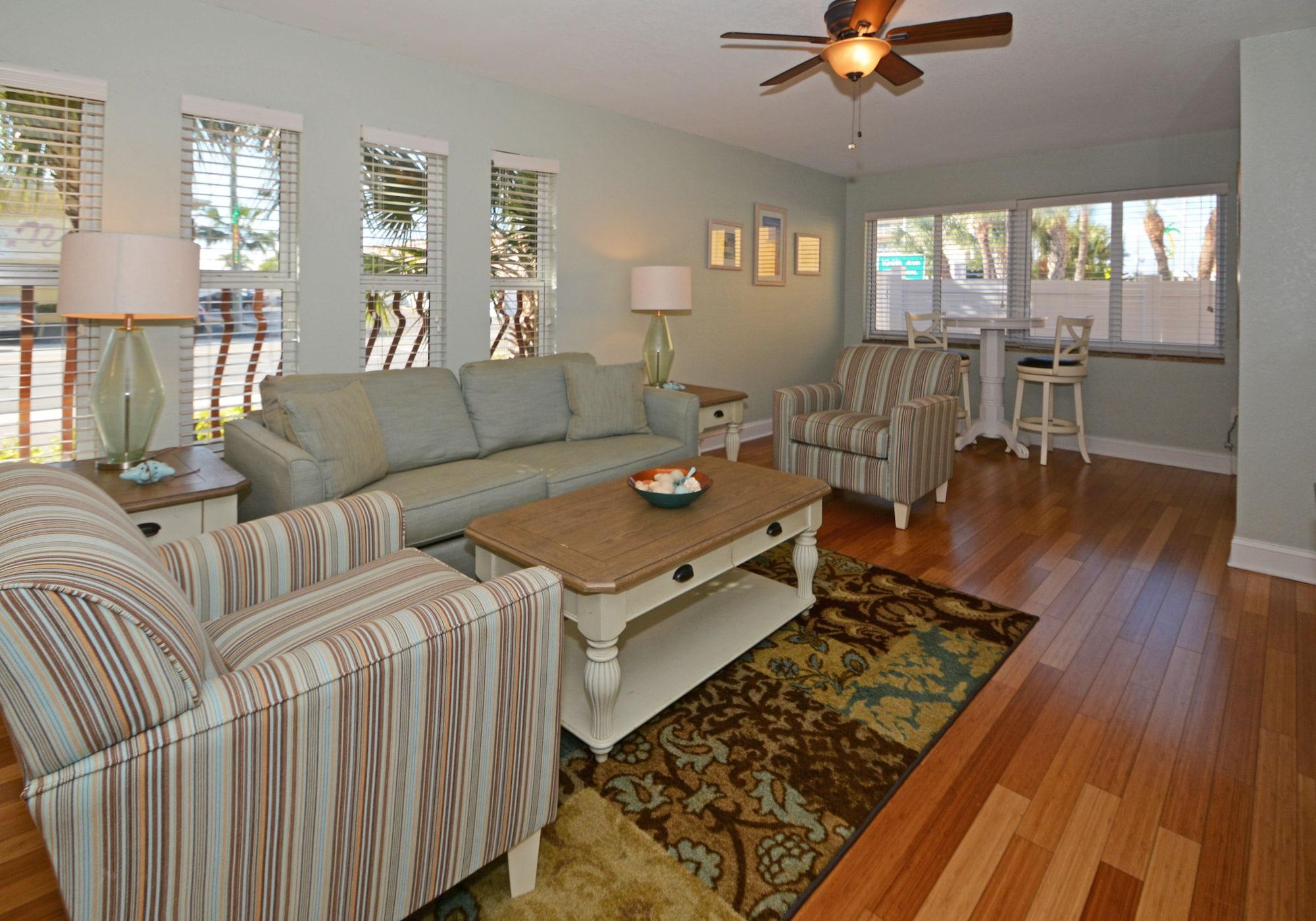 Westwinds Waterfront Resort St. Pete Beach Eksteriør bilde