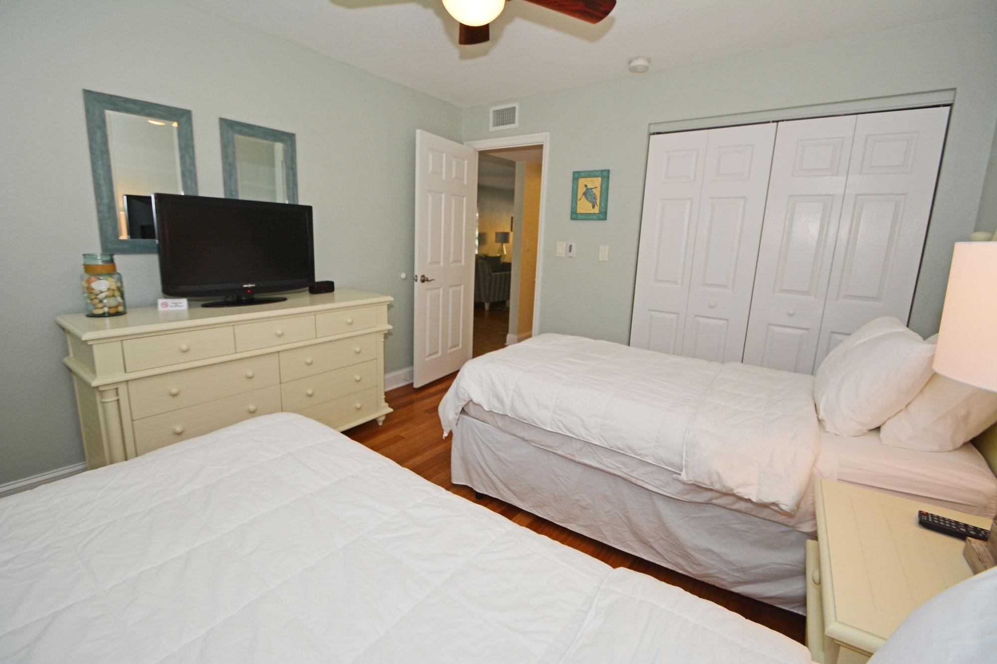Westwinds Waterfront Resort St. Pete Beach Eksteriør bilde