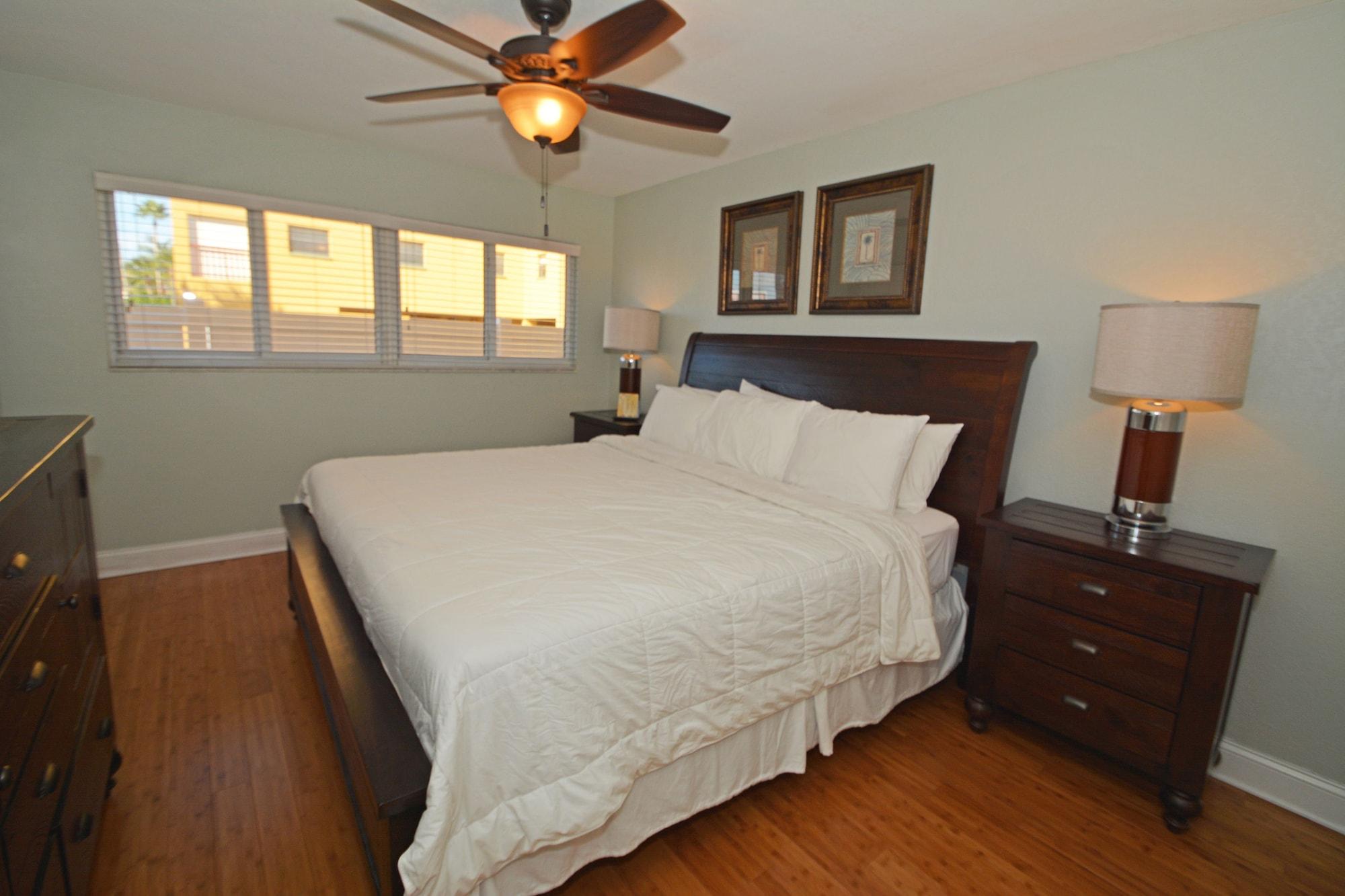 Westwinds Waterfront Resort St. Pete Beach Eksteriør bilde