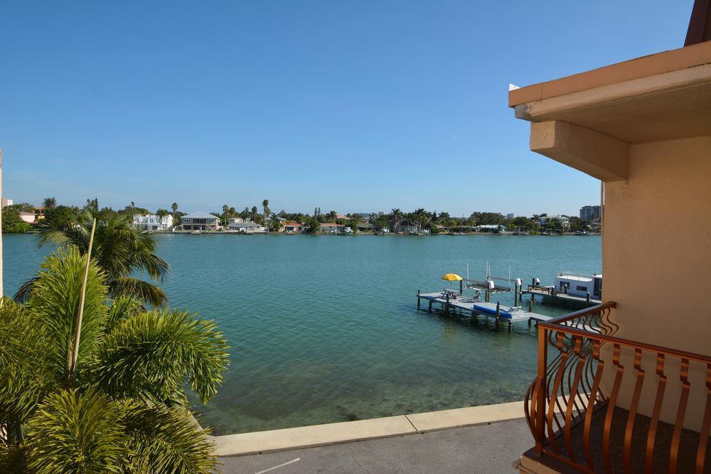 Westwinds Waterfront Resort St. Pete Beach Eksteriør bilde