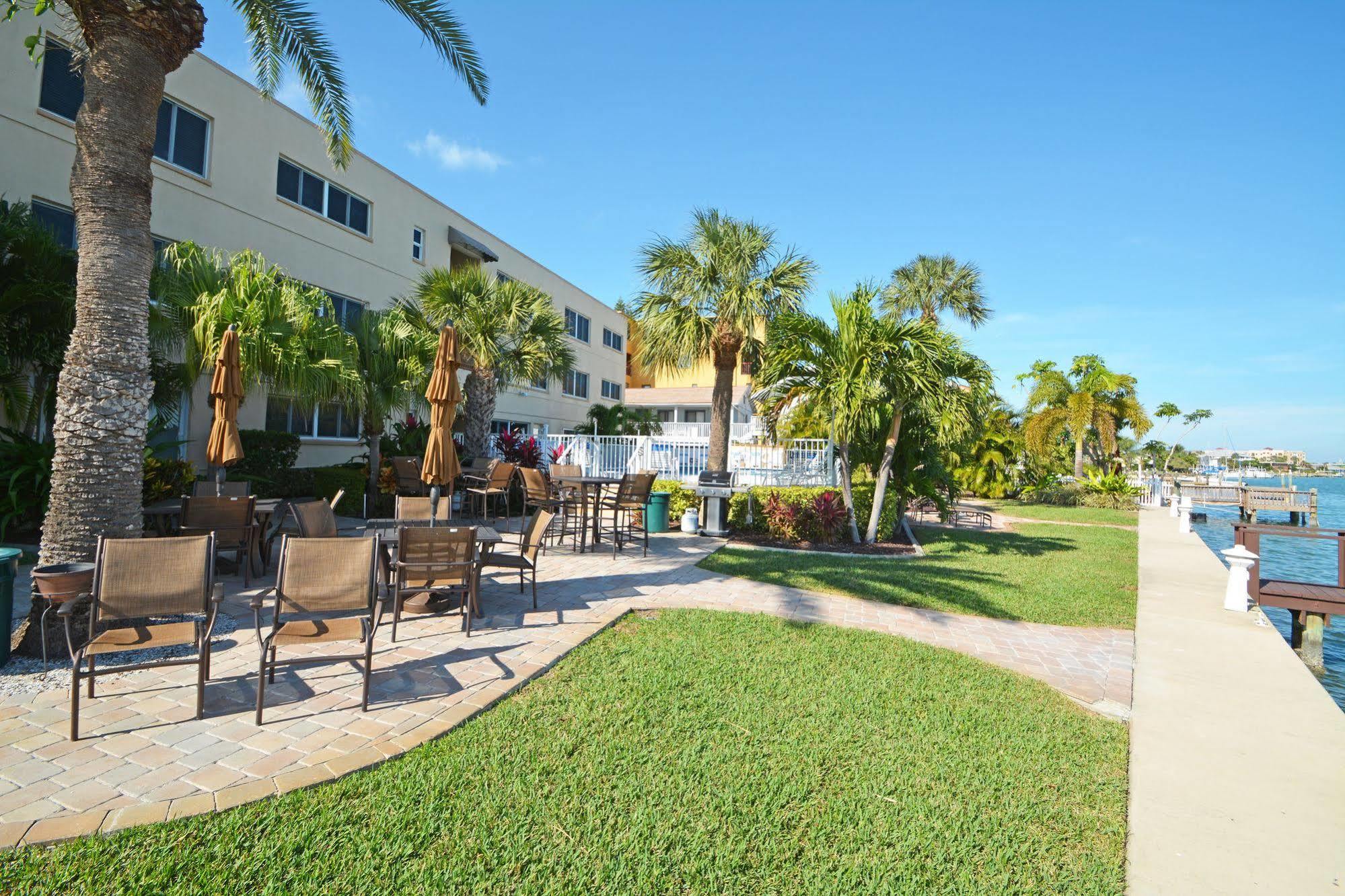 Westwinds Waterfront Resort St. Pete Beach Eksteriør bilde